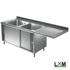 Lavatoio armadiato con porte scorrevoli in acciaio inox a 2 vasche con sgocc. a destra e vano lavastoviglie prof. 70 cm