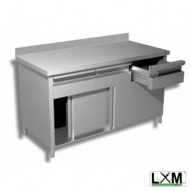 Tavolo da lavoro in acciaio inox con porte scorrevoli,cassettiera orizzontale e alzatina prof. 70 cm